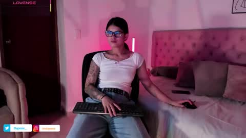 Daphne online show from November 30, 11:58 am