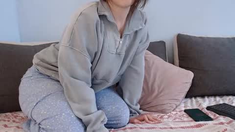 Dasha online show from February 5, 1:11 pm