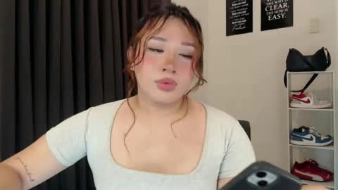 Snapshot of darcy_world chatting on September 10, 10:32 pm DARCY online show from September 10, 10:32 pm