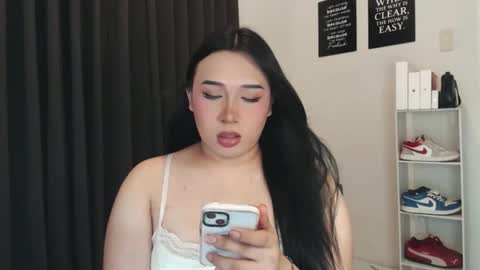 Snapshot of darcy_world chatting on September 26, 6:17 am DARCY online show from September 26, 6:17 am