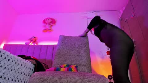 dariana_hot online show from February 5, 2:00 pm