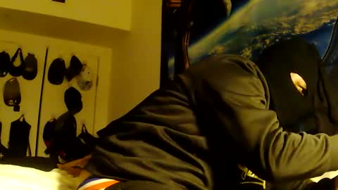 Betty and Robert Play time online show from February 8, 4:27 am