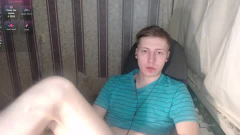 darienlarge online show from February 27, 6:09 pm