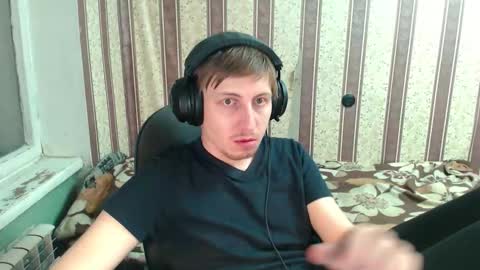 darienlarge online show from November 3, 2:18 pm