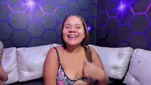 Ara online show from January 10, 11:53 pm