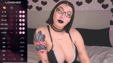 Snapshot of dario_doll_ chatting on December 24, 1:39 pm Daria online show from December 24, 1:39 pm