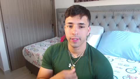 Darius Phoenix  online show from February 2, 5:59 pm