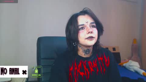 Snapshot of dark__elf chatting on October 14, 9:37 pm Anessa online show from October 14, 9:37 pm