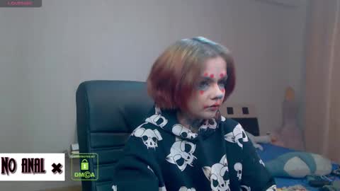 Snapshot of dark__elf chatting on November 16, 10:15 pm Anessa online show from November 16, 10:15 pm