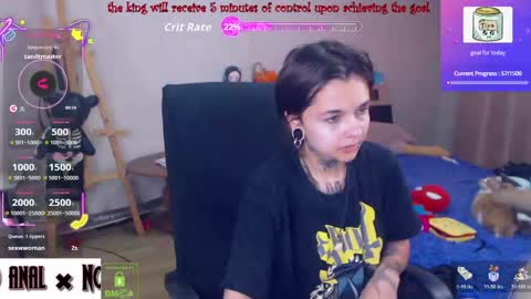 Snapshot of dark__elf chatting on May 8, 9:53 pm Anessa online show from May 8, 9:53 pm