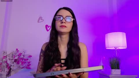 Snapshot of dark_angell77 chatting on April 25, 11:02 am dark_angell77 online show from April 25, 11:02 am