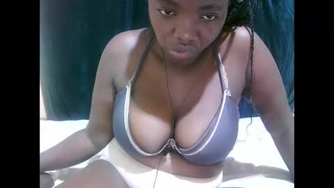 dark_anggel online show from September 18, 5:04 pm