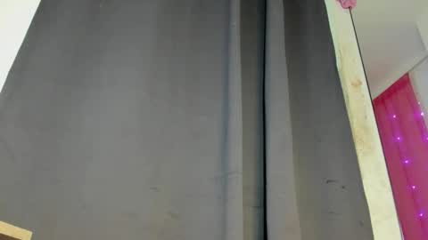 Snapshot of dark_flama chatting on November 28, 12:52 pm dark_flama online show from November 28, 12:52 pm