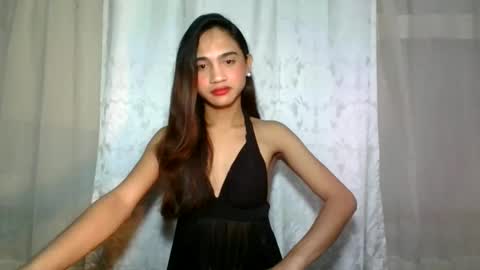 Snapshot of dark_hurohuro19 chatting on December 6, 5:53 am LIANNA online show from December 6, 5:53 am