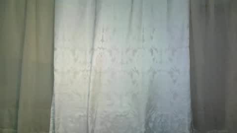 Snapshot of dark_hurohuro19 chatting on December 14, 11:56 pm LIANNA online show from December 14, 11:56 pm