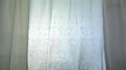 Snapshot of dark_hurohuro19 chatting on December 18, 2:42 am LIANNA online show from December 18, 2:42 am