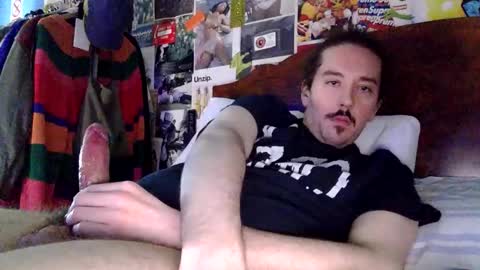 Snapshot of darkaries chatting on December 1, 2:16 am darkaries online show from December 1, 2:16 am