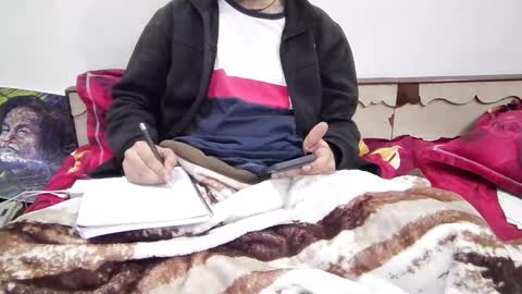 Snapshot of darkbud03 chatting on November 9, 9:02 pm just a guy online show from November 9, 9:02 pm