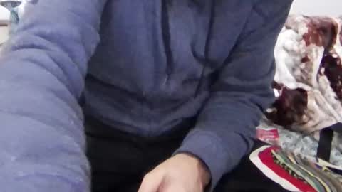 Snapshot of darkbud03 chatting on December 16, 5:51 pm just a guy online show from December 16, 5:51 pm