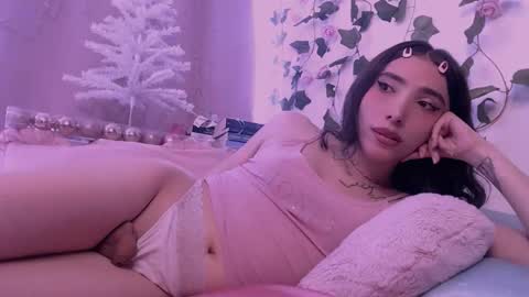 Snapshot of darkcandy666 chatting on November 18, 6:23 pm Candy online show from November 18, 6:23 pm