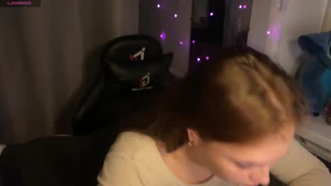 Snapshot of darkcharm1 chatting on November 16, 5:24 am darkcharm1 online show from November 16, 5:24 am