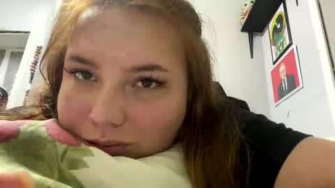 Snapshot of darkcharm1 chatting on December 2, 2:56 pm darkcharm1 online show from December 2, 2:56 pm