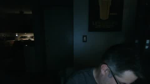 darkdreams144 online show from December 4, 6:01 am