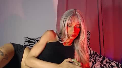 Snapshot of darkkprincess chatting on October 22, 9:14 pm Angel online show from October 22, 9:14 pm