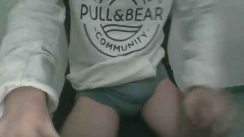 Snapshot of darklifex chatting on October 11, 5:28 am darklifex online show from October 11, 5:28 am