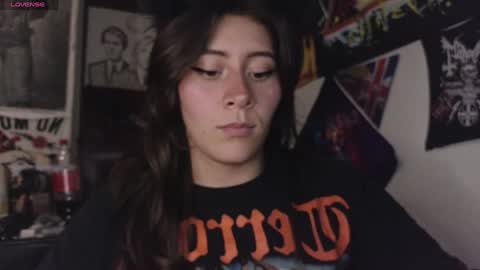 Snapshot of darkness_joones chatting on January 27, 11:11 pm Darkness online show from January 27, 11:11 pm