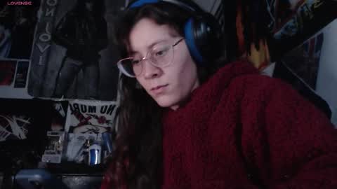 Snapshot of darkness_joones chatting on March 7, 11:49 pm Darkness online show from March 7, 11:49 pm