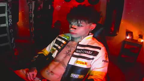 Snapshot of darkness_prince_x chatting on November 5, 7:30 am online show from November 5, 7:30 am