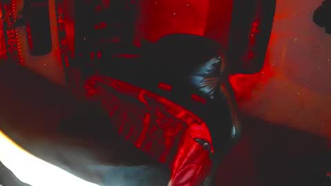 Snapshot of darkness_prince_x chatting on November 20, 9:31 am online show from November 20, 9:31 am