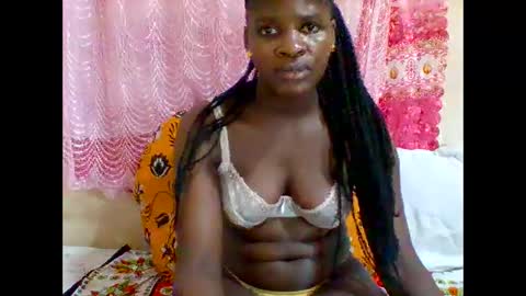 Snapshot of darknipples2 chatting on February 4, 4:05 am SHANICE online show from February 4, 4:05 am