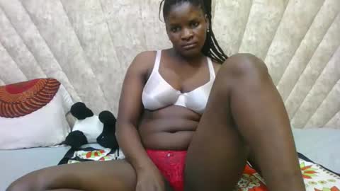 Snapshot of darknipples2 chatting on October 22, 10:20 pm SHANICE online show from October 22, 10:20 pm