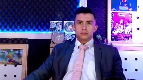 DARKO0717 online show from February 15, 11:50 am