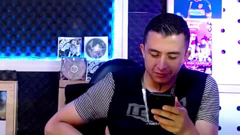 DARKO0717 online show from February 17, 6:15 pm