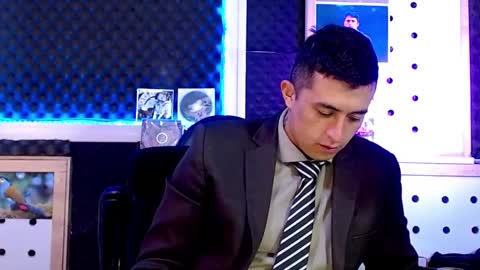 DARKO0717 online show from February 21, 10:50 am