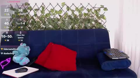 Snapshot of darkviper26 chatting on December 2, 8:33 pm darkviper26 online show from December 2, 8:33 pm