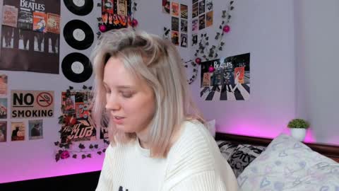 Snapshot of darleneferran chatting on January 21, 11:34 pm lina online show from January 21, 11:34 pm