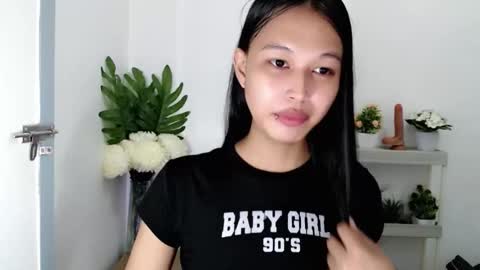 Snapshot of darling_sweetheartxx chatting on November 26, 10:27 am YOUR ATHENA online show from November 26, 10:27 am