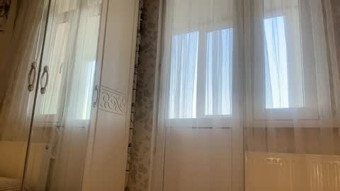 D online show from March 1, 4:15 am