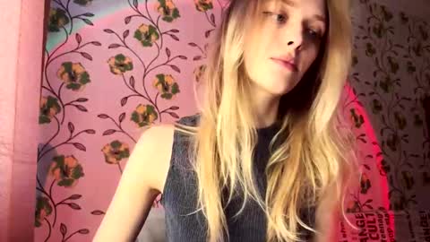 D online show from February 21, 11:11 am