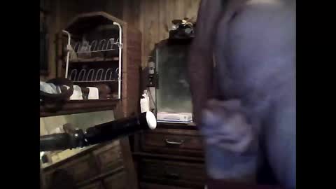 Snapshot of darrellfiller35 chatting on December 21, 6:20 am darrellfiller35 online show from December 21, 6:20 am