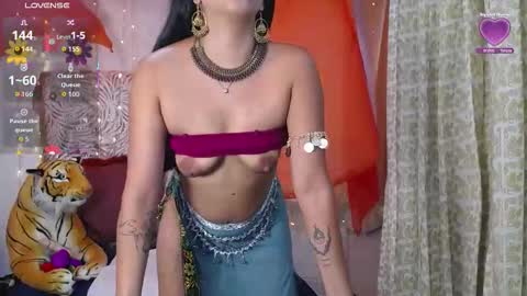 Snapshot of darshajaya822707 chatting on November 6, 10:21 pm Darsha online show from November 6, 10:21 pm