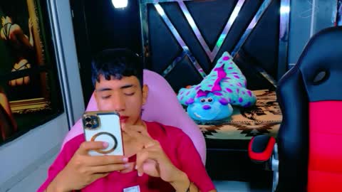 Snapshot of darwinandbrayan chatting on November 19, 9:26 pm darwinandbrayan online show from November 19, 9:26 pm