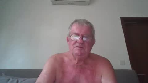 darwincock online show from April 19, 1:38 am
