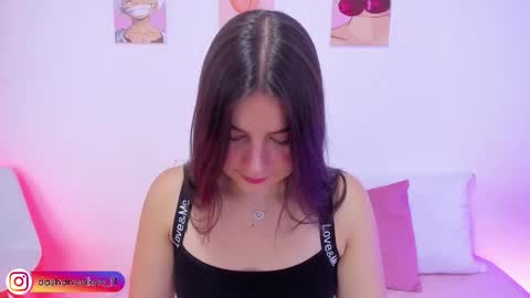 Snapshot of dashanovikov chatting on November 10, 12:15 pm Dasha online show from November 10, 12:15 pm