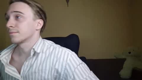 datalian online show from January 17, 3:17 pm