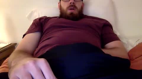 Snapshot of dav_luv4u chatting on October 28, 3:10 am dav_luv4u online show from October 28, 3:10 am